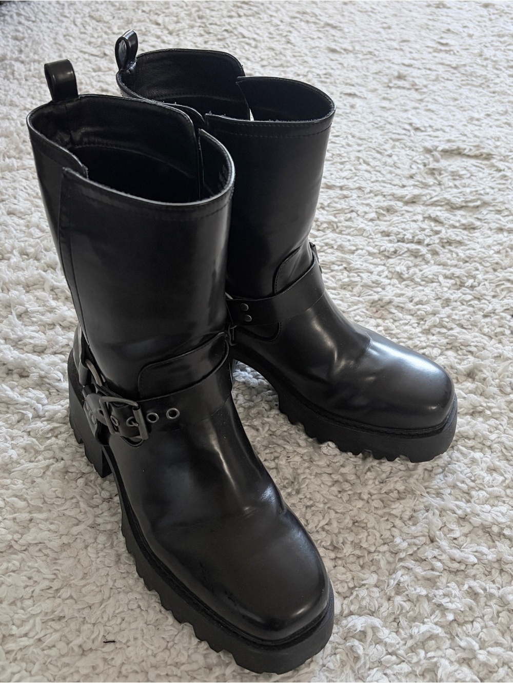 FOREVER 21 Leather Upper Black Boots for Women